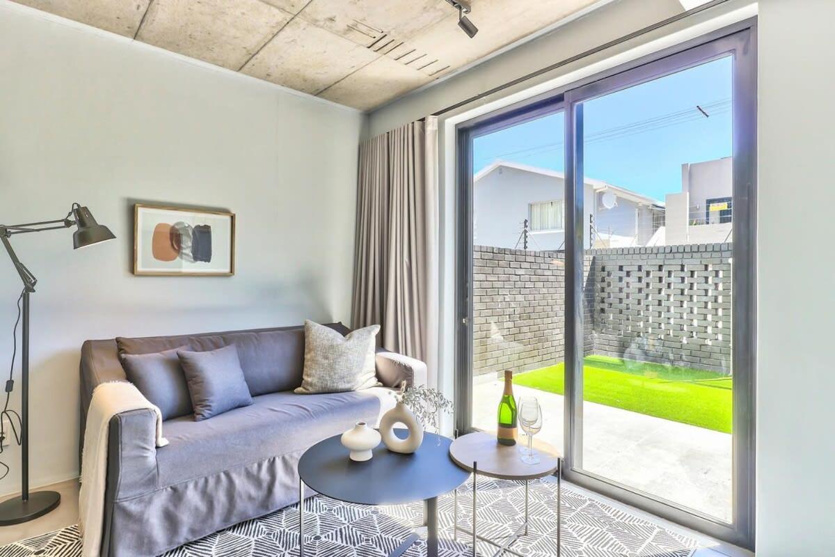 Appartement Secure, Central, Worker Bee's Luxury Pad With Pool