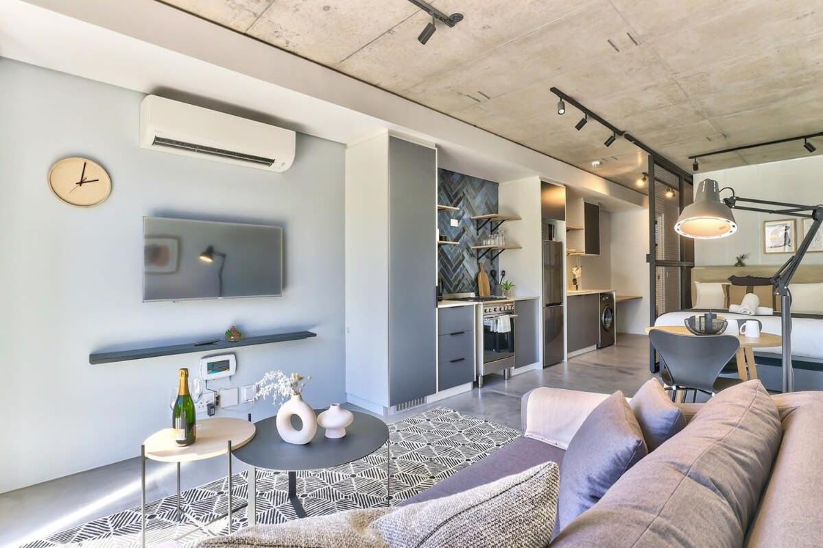 Appartement Secure, Central, Worker Bee's Luxury Pad With Pool *